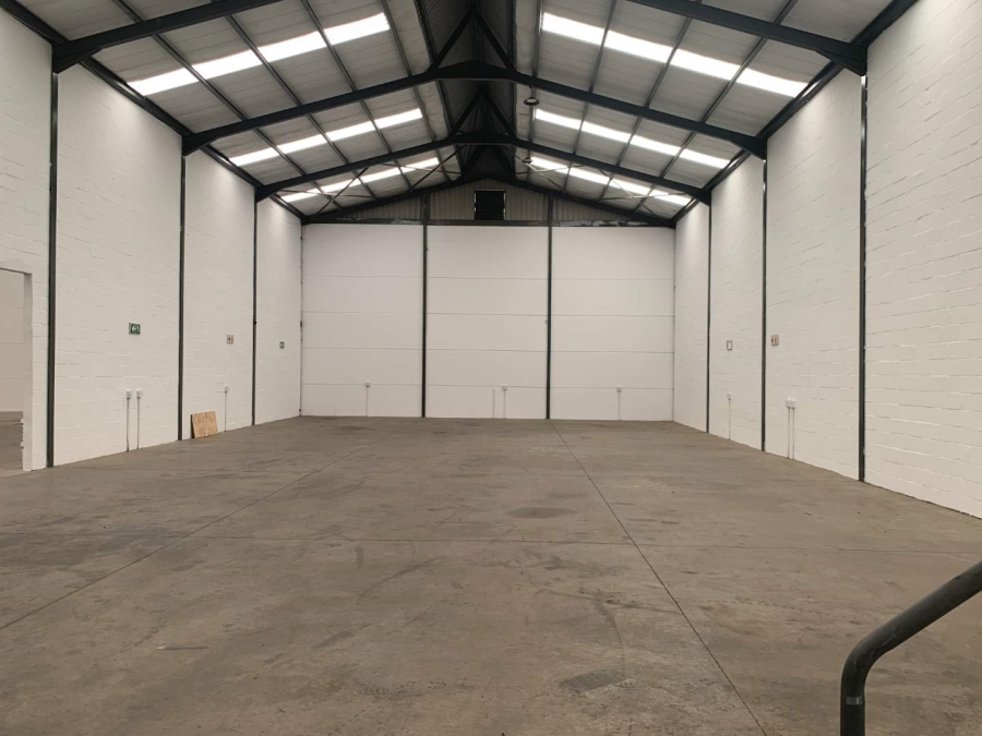 To Let Commercial Property for Rent in Rivergate Western Cape